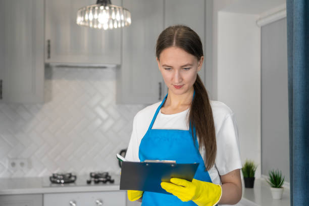 The Ultimate House Cleaning Checklist: How to Become a Tidy Cleaning Champ!