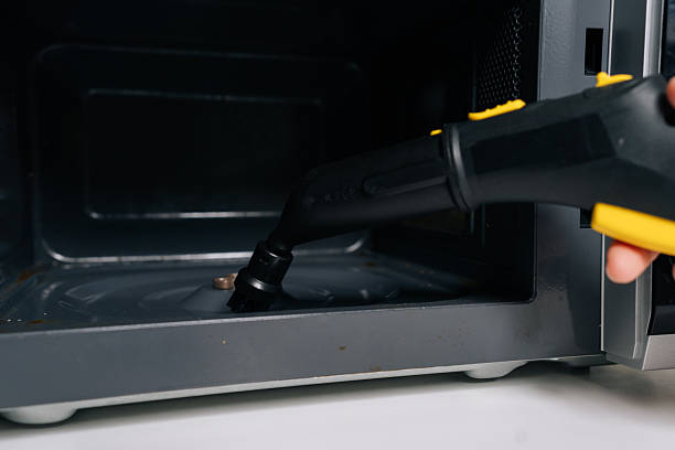 Deep Cleaning vs. Regular Cleaning: The Definitive Guide for Homeowners